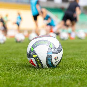 uefa-tautu-lygos-kamuolys.jpg